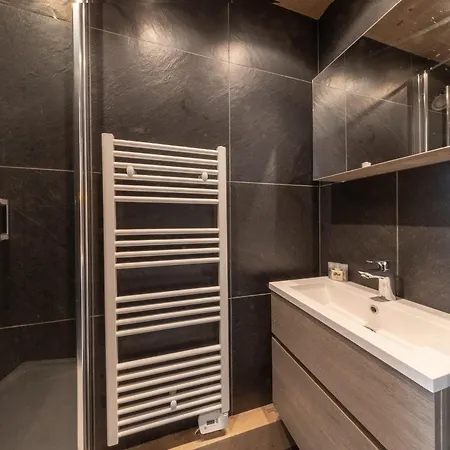 Superbe 3 Pièces Au Centre De Val-d'isère, Standing, Wi-fi, 2 Salles D'eau, Proche Commodités - Fr-1-694-34 Apartamento Val-dʼIsère